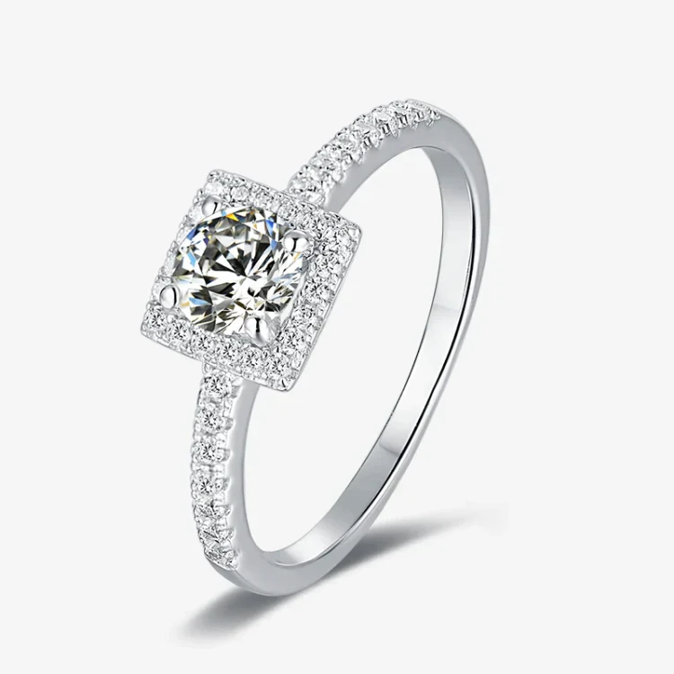 Помолвочное кольцо Moissanite Halo 0,5 карат 2